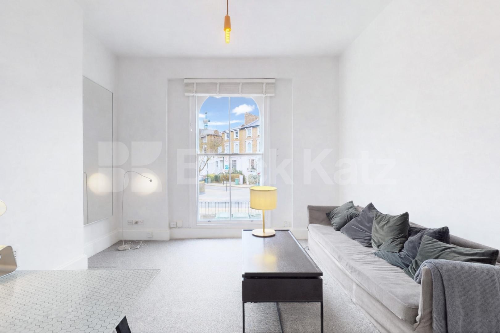 Elegant Raised Ground Floor Apartment in Sought-After NW1 Camden Park Road, Camden